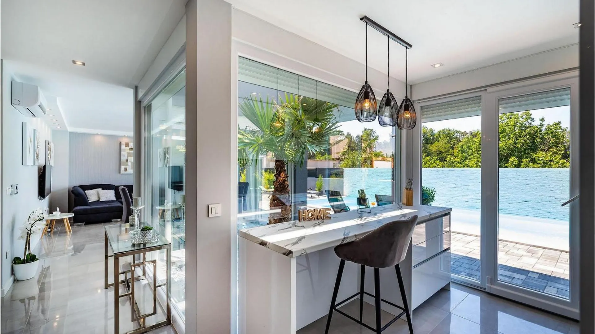 Villa Nina Zaton 0*, זאטון